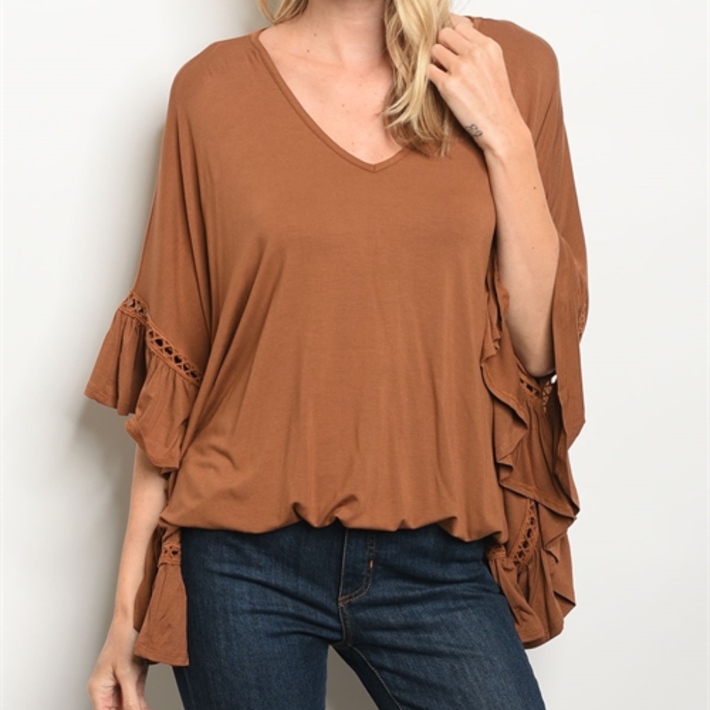 Short flutter sleeve V-neck jersey ruffled top.